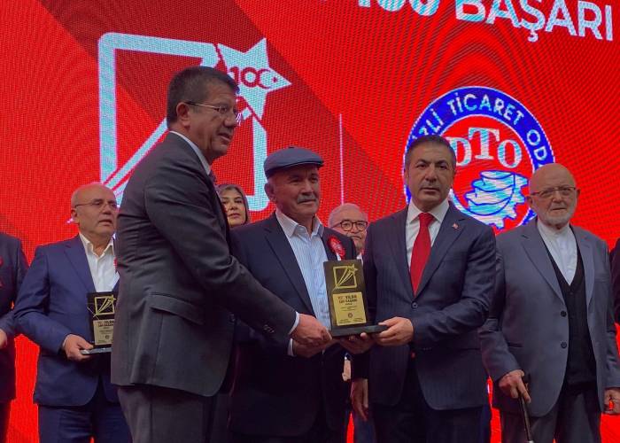 “100 Yılda 100 Başarı” Ödül Töreninden..